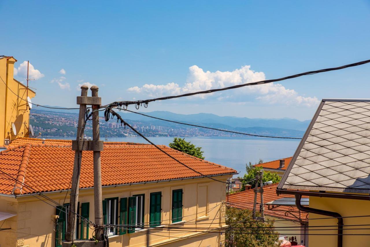 Villa Lomida โอปาติยา ภายนอก รูปภาพ